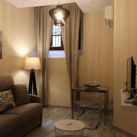 Apartamentos Turisticos Desiree Arevalo Exterior photo