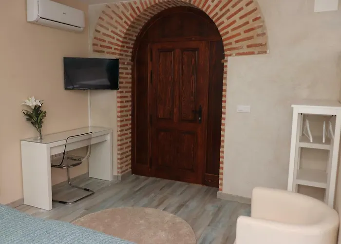 Apartamentos Turisticos Desiree